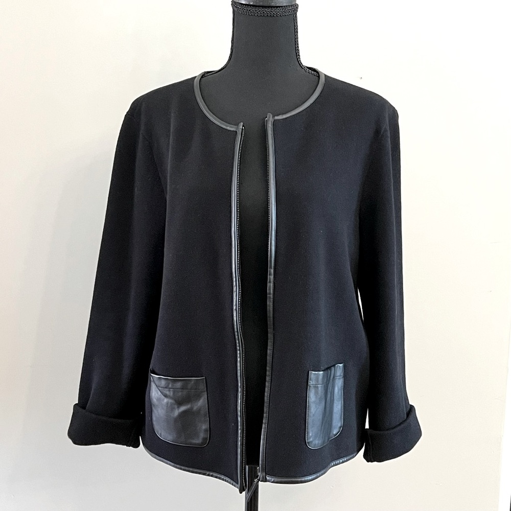 Lauren by Ralph Lauren black 100% cotton jacket with faux leather trim.